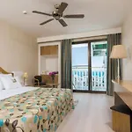 Defne Star 4* Side