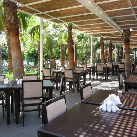 Hotel Defne Star Side