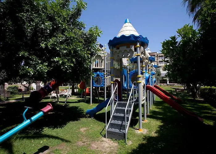 Hotel Defne Star Side